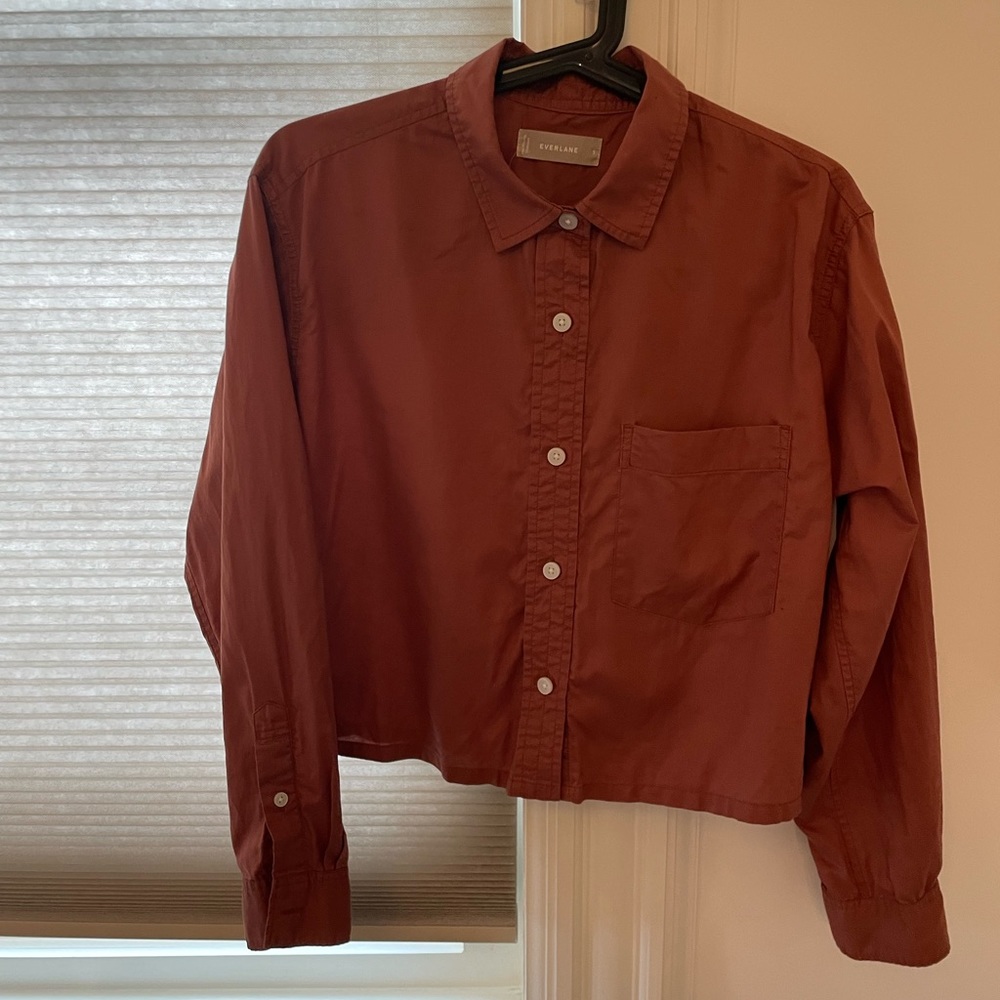 Everlane Cropped Button Up